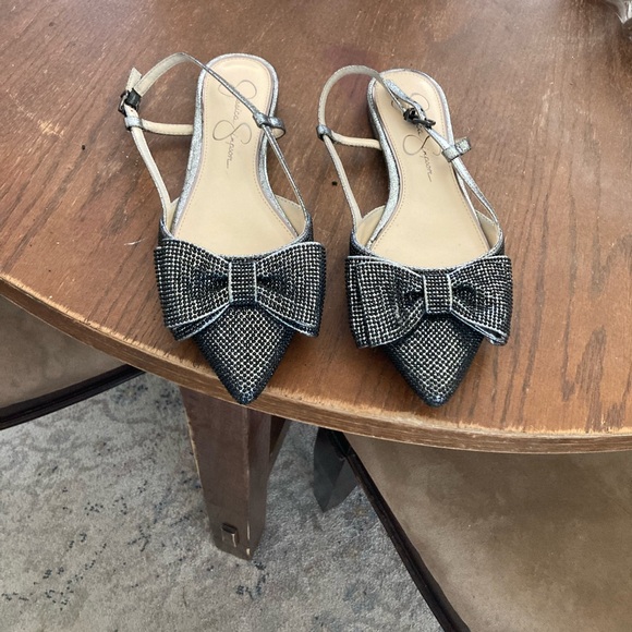Jessica Simpson pointy toe flats - Picture 1 of 5